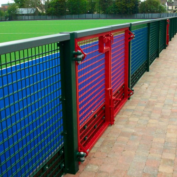 RCF 868 Rebound Spectator Rail