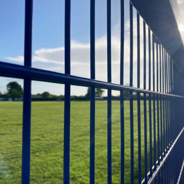 RCF Spectator Rail system
